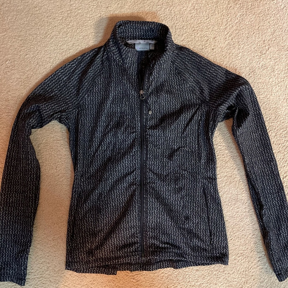Athleta jacket. Only worn 1 or 2 times.